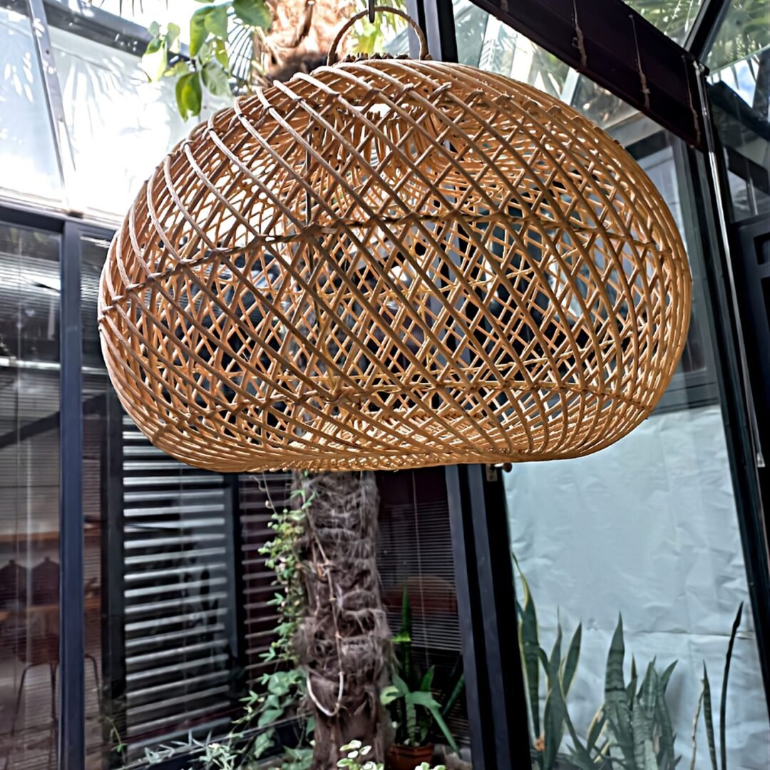 Lampara Rattan L02