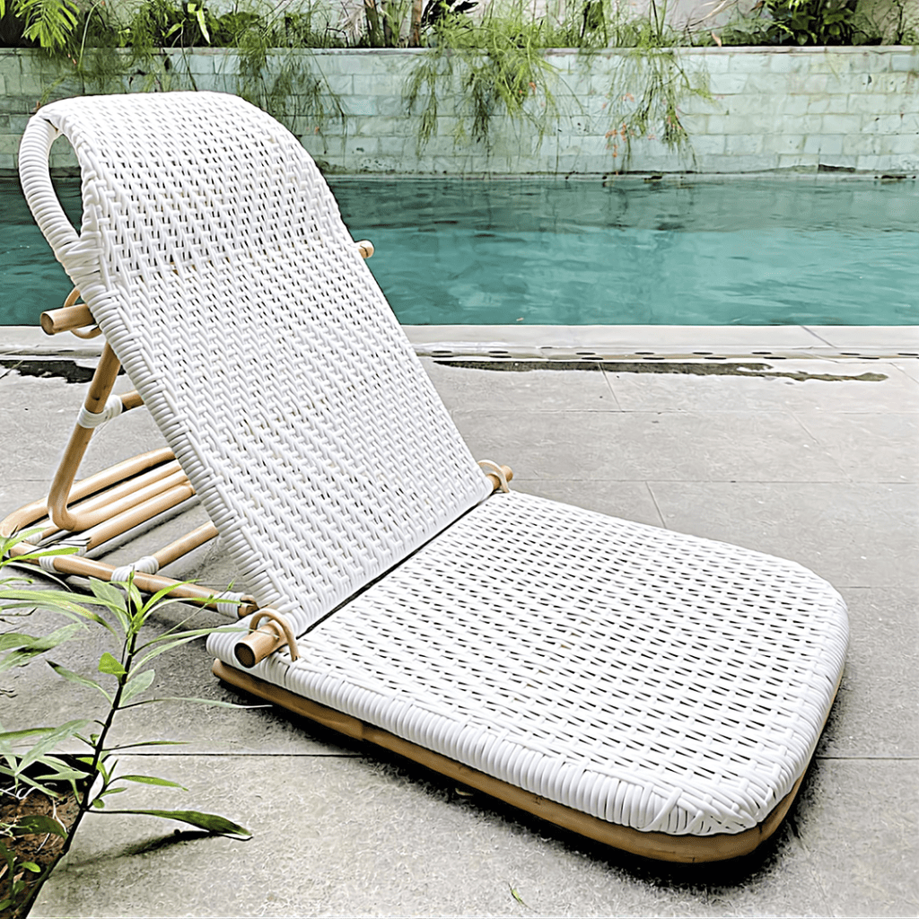 Silla de Playa o Jardín de Rattan Sintetico Blanca