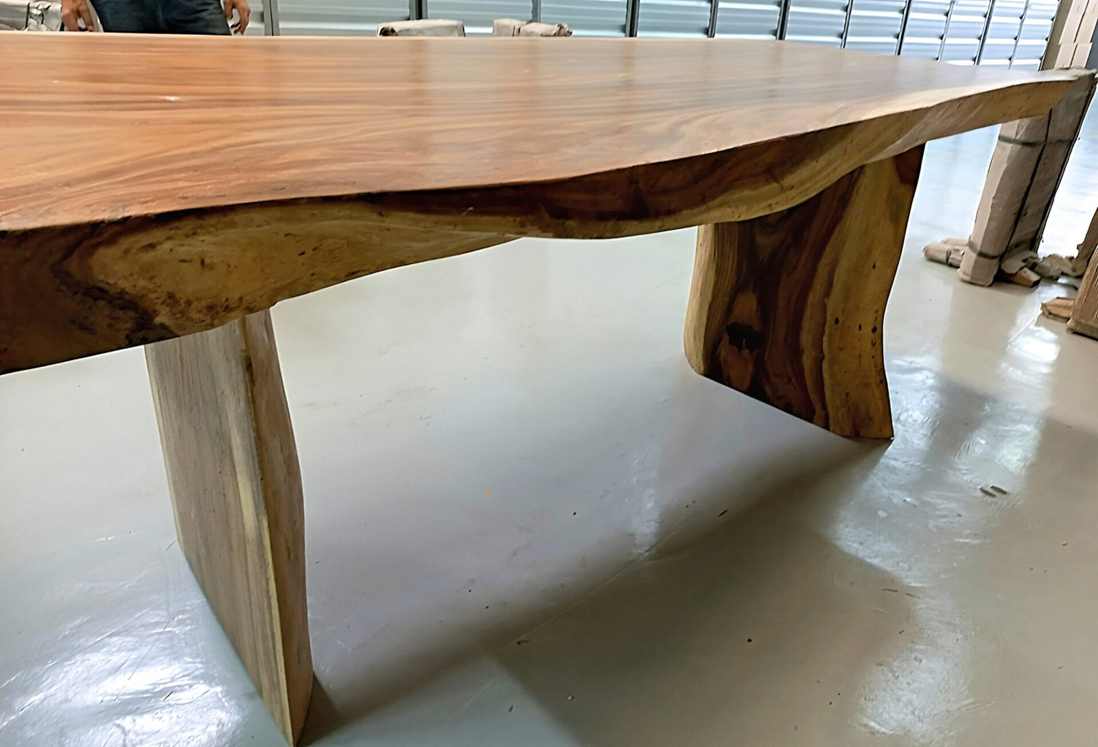 Mesa de Madera Suar Komodo B – 200 Cm X 95 cm.