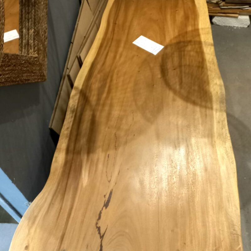 Mesa De Comedor De Madera Suar Komodo C - 230 cm x 95cm.