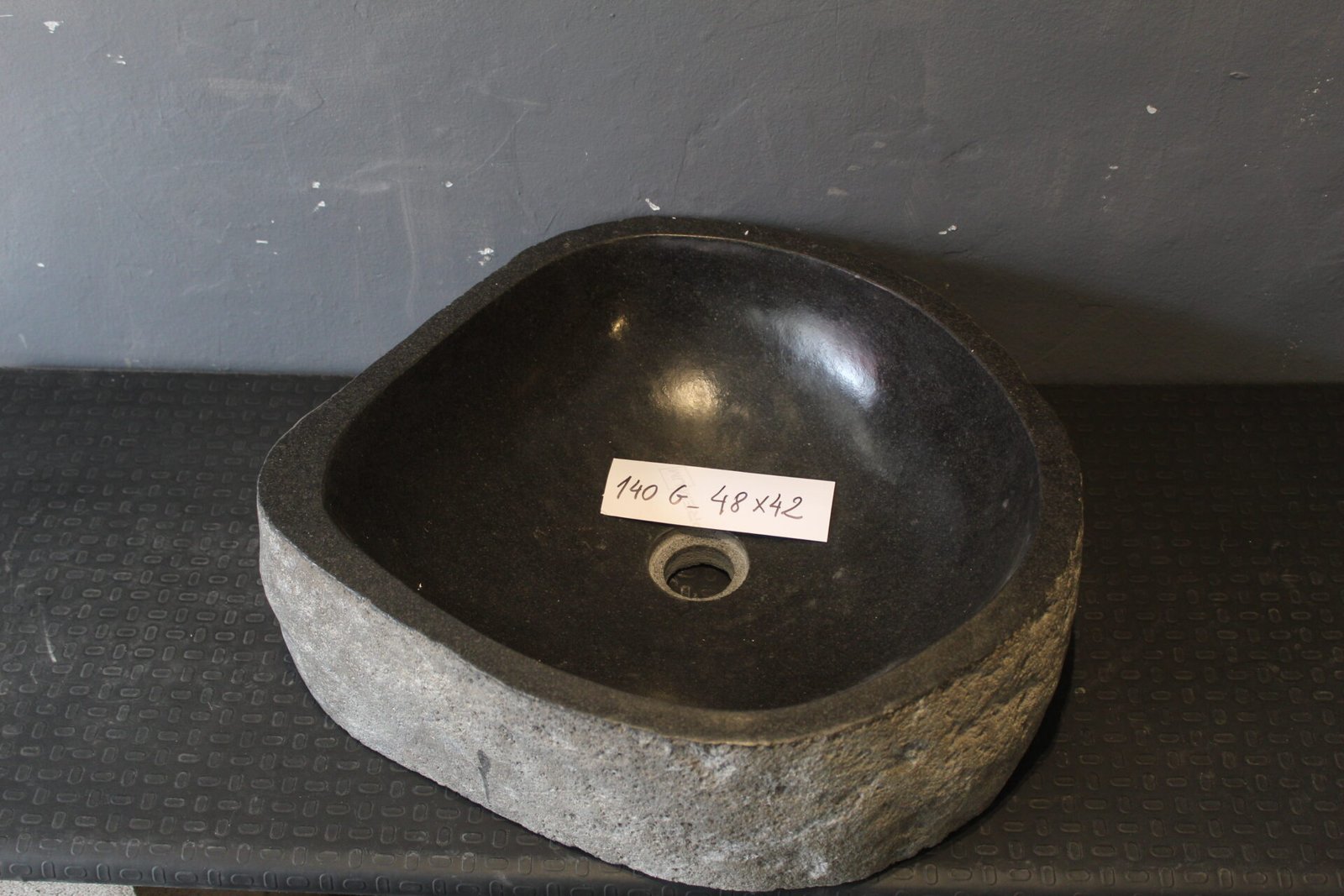 Bacha Piedra De Río De Indonesia Grande 140gr. - Image 2