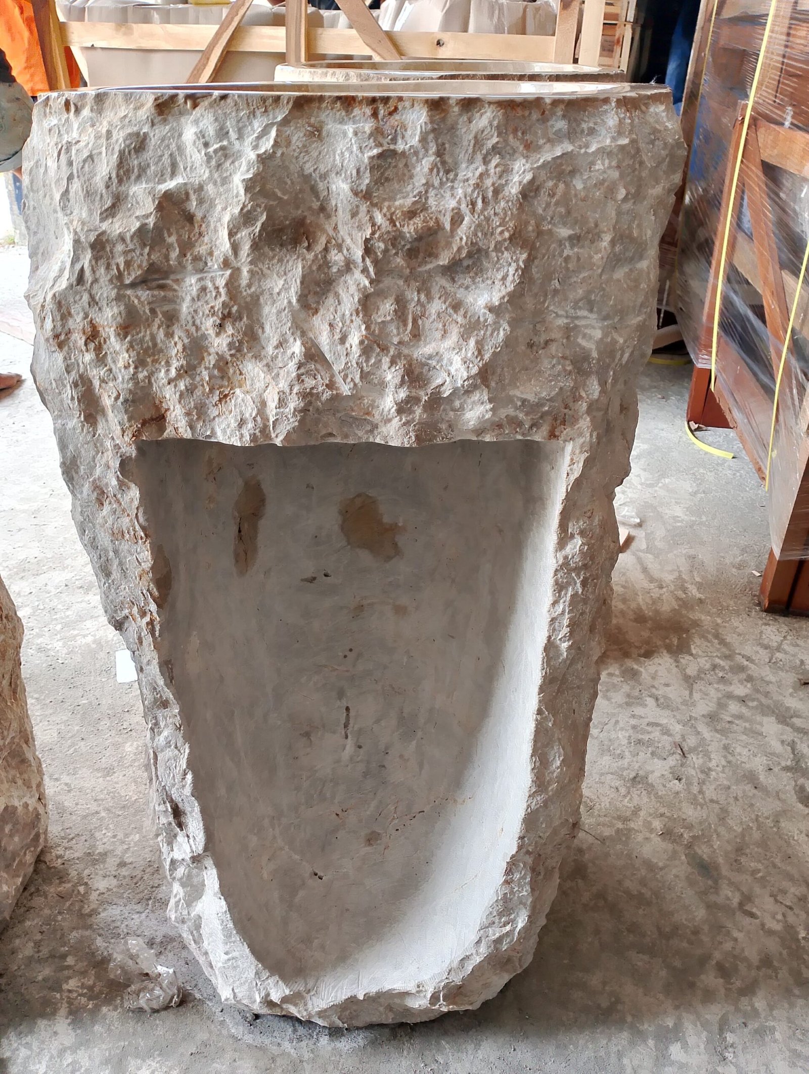 Bacha Pedestal Marble Erosion - Image 4